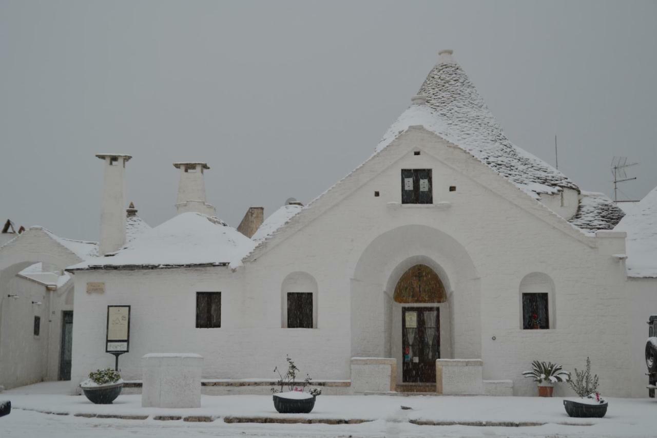 Il Trullo Del Palmento Villa Alberobello Luaran gambar